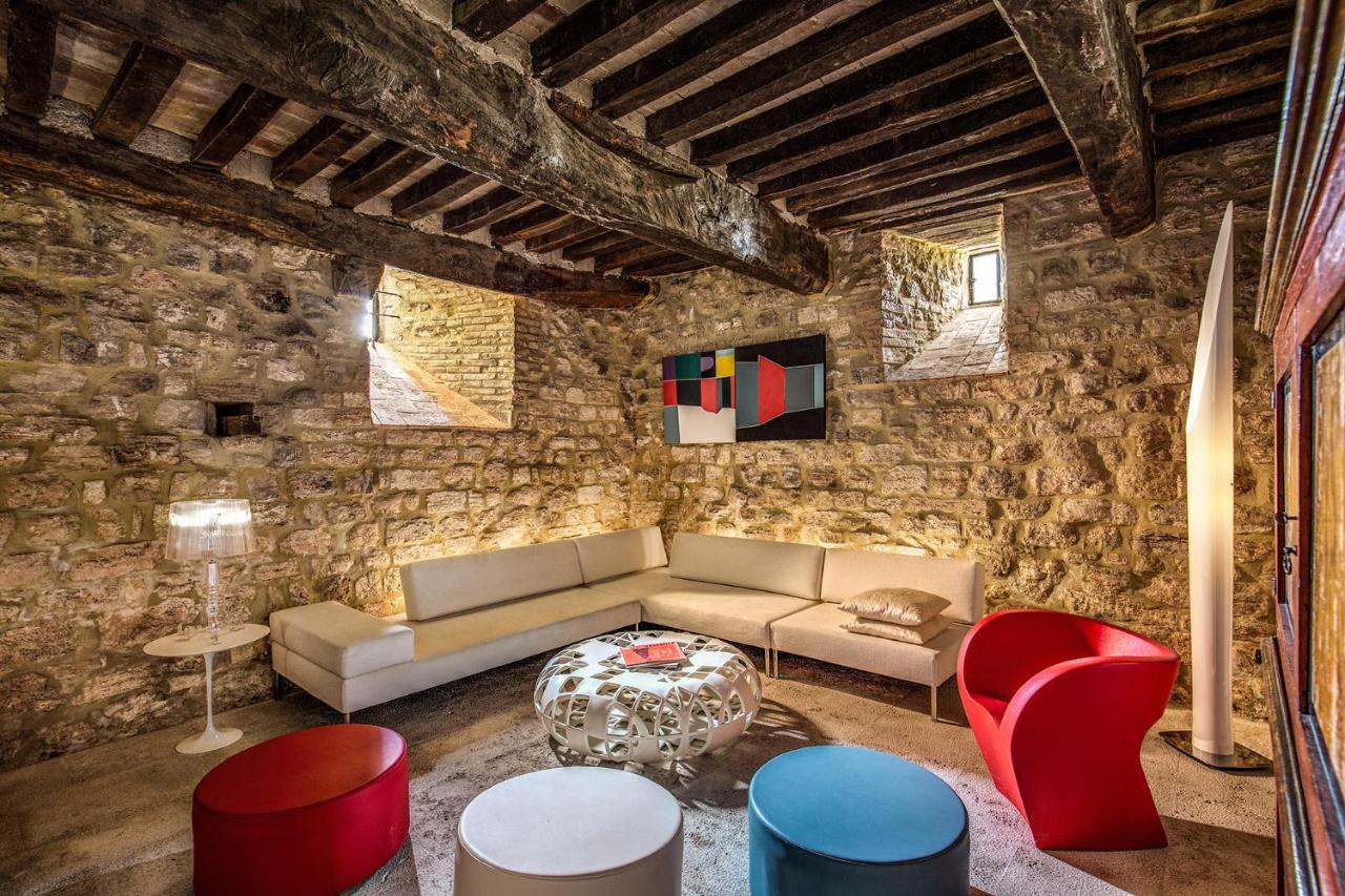 Torre Almonte Aparthotel Todi Eksteriør bilde
