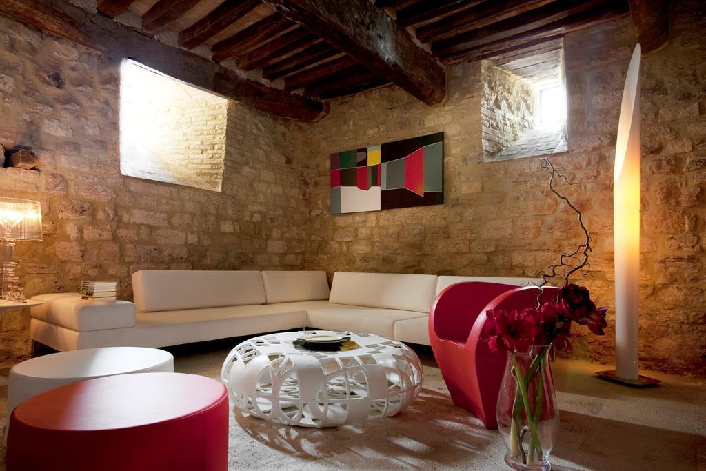 Torre Almonte Aparthotel Todi Eksteriør bilde