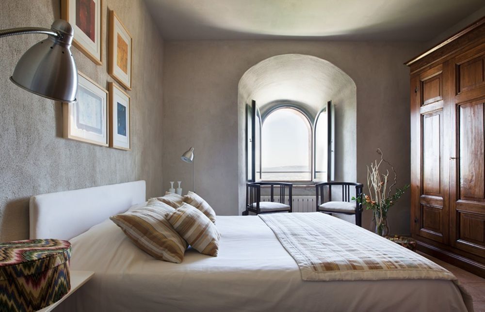 Torre Almonte Aparthotel Todi Eksteriør bilde