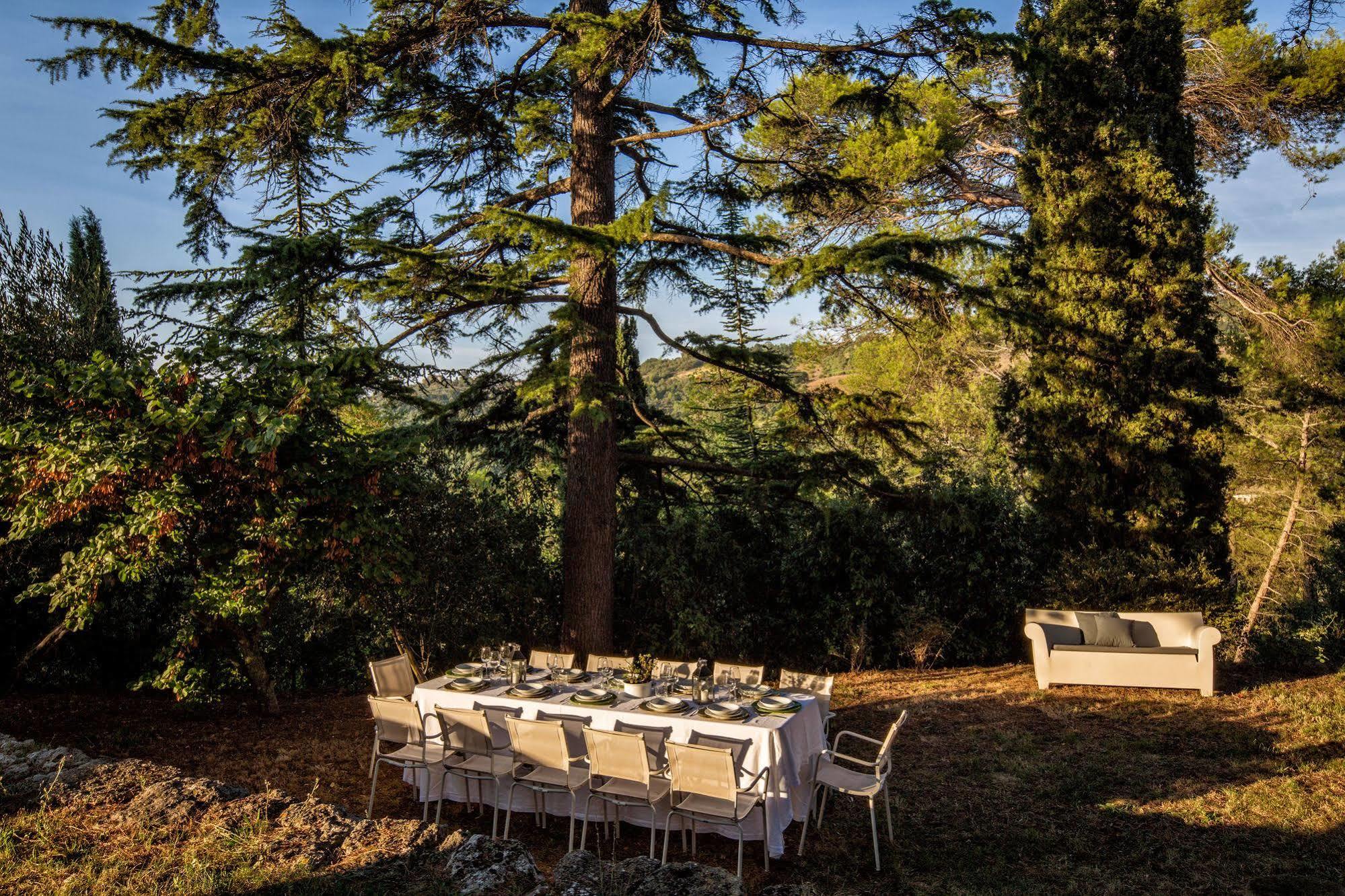 Torre Almonte Aparthotel Todi Eksteriør bilde