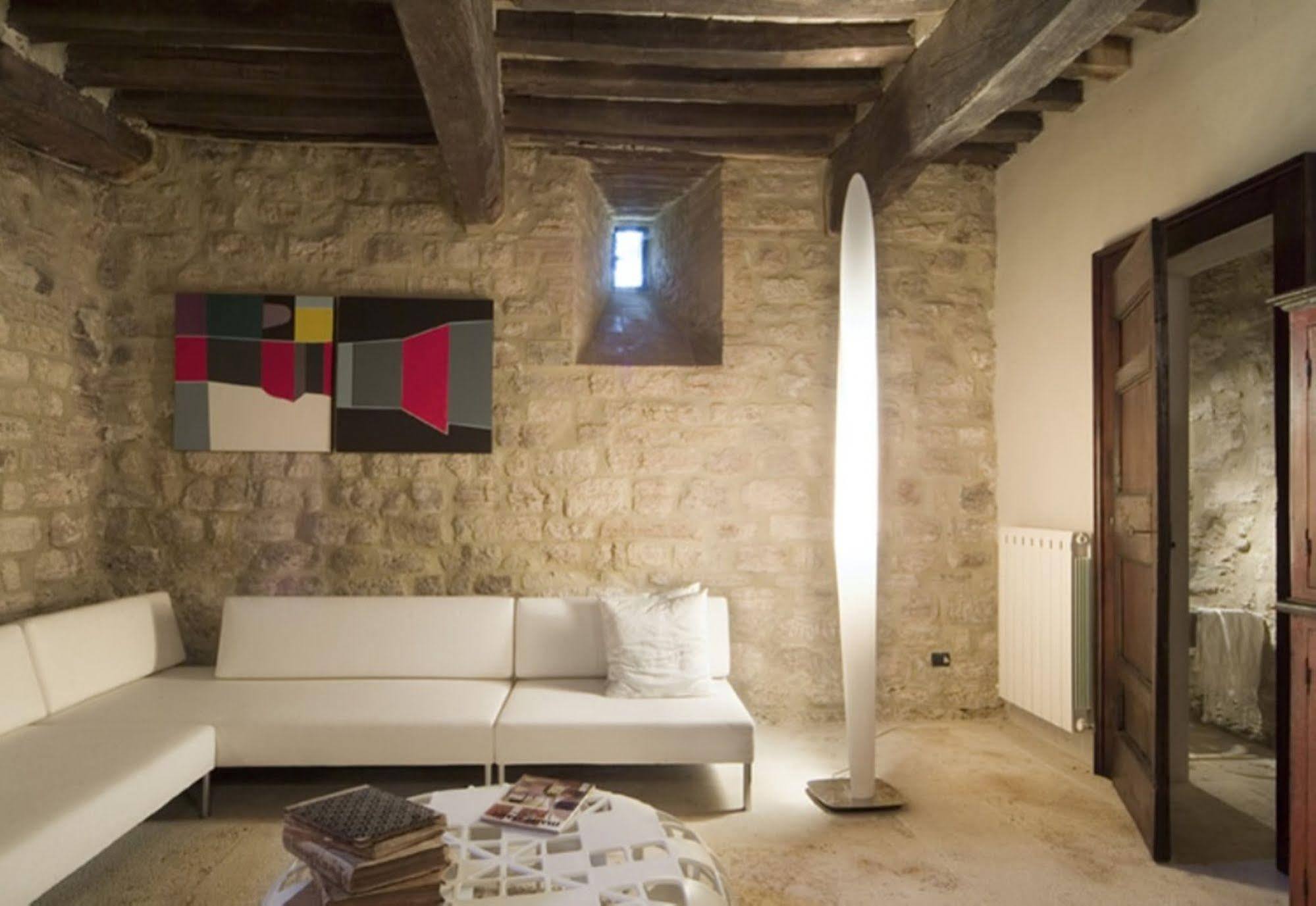 Torre Almonte Aparthotel Todi Eksteriør bilde